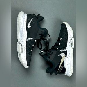 Nike Lebron Witness 5, Size: 8.5, black/white